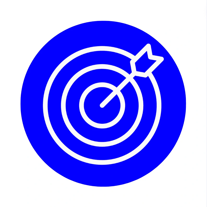 Une icône circulaire bleue représentant une cible avec une flèche en plein centre, symbolisant la définition d'objectifs clairs et l'atteinte des priorités dans la gestion de projet.